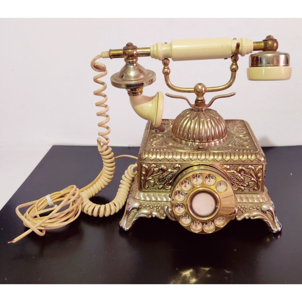 Vintage RadioShack Imperial Classic Rotary Telephone (KOREA) Gold Tone